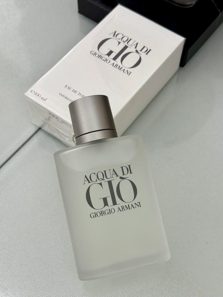 Acgia de gio 